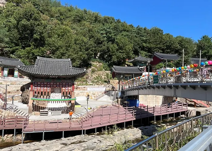 ホステル Bueno Day - Between Hongdae & Palace Gyeongbokgung 외국인도시민박업 한국인예약금지 ソウル特別市